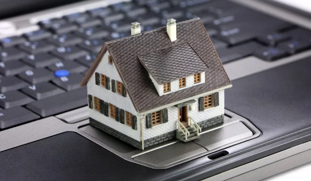 online auction real estate